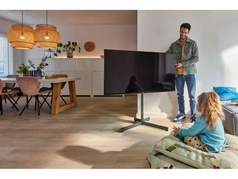 Vogel's Standfuss TVS 3690 Schwarz Schwenkbarer TV-Ständer