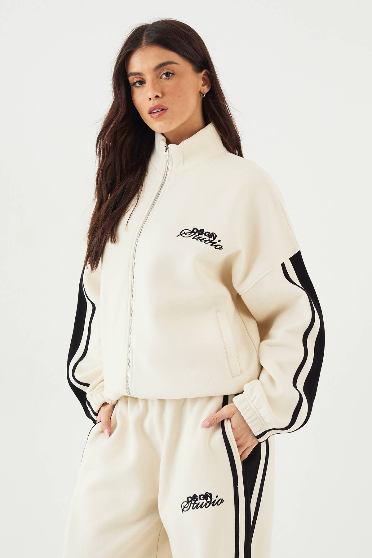 Sweat-shirt Bomber Oversize DSGN Studio à Col Cheminée et Bandes Latérales