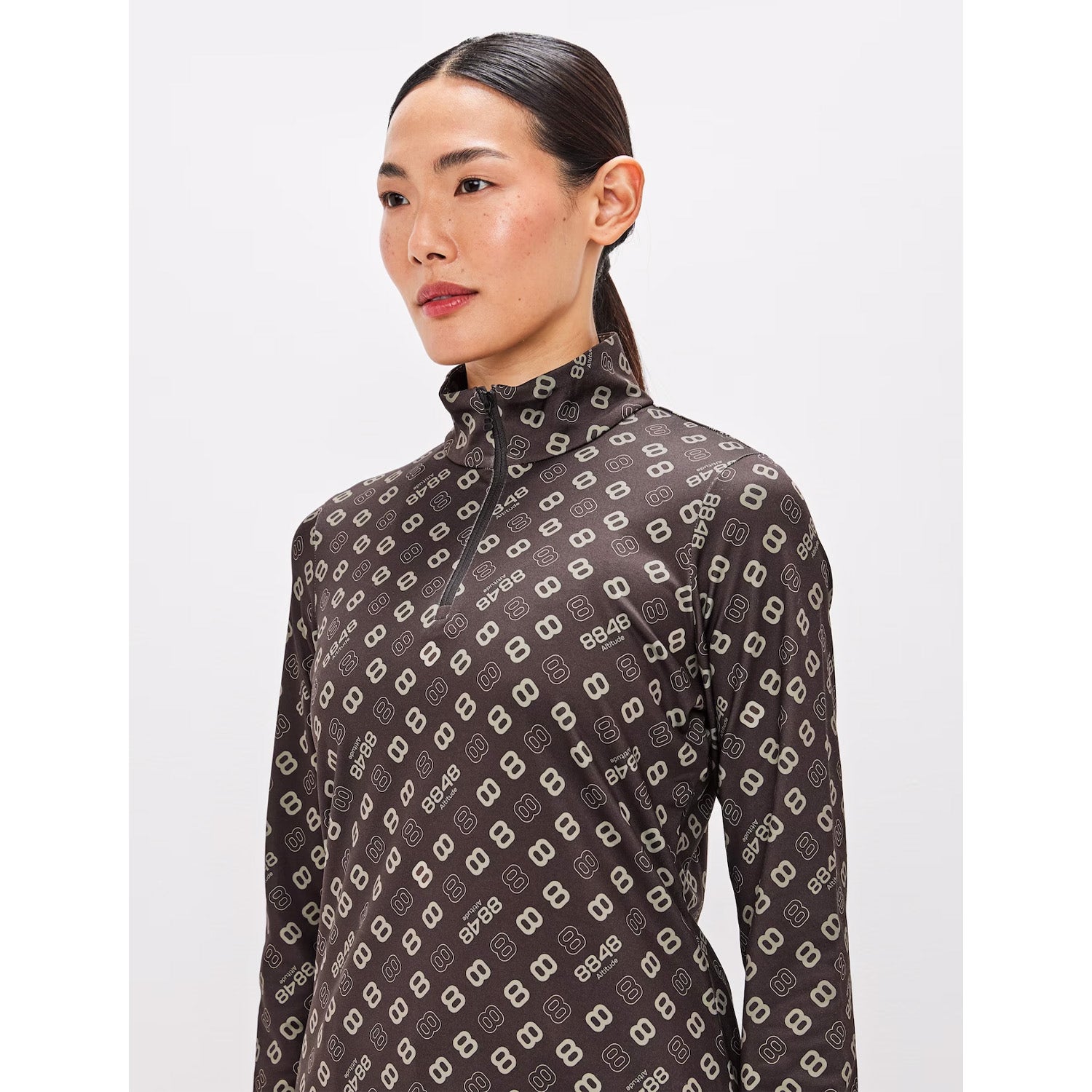8848  Monogram W 1/2 Zip