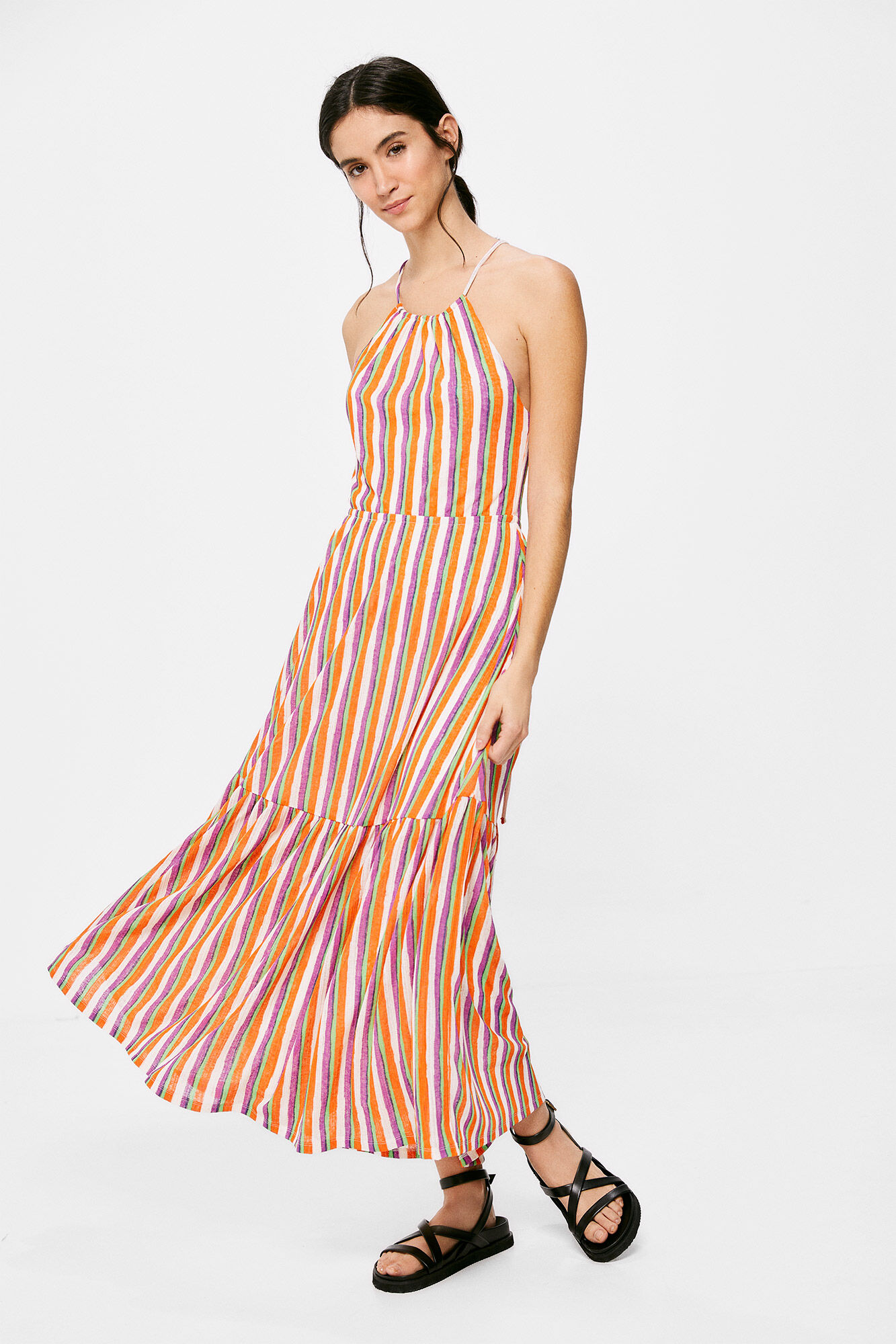 Vestido midi listrado com decote halter - laranja