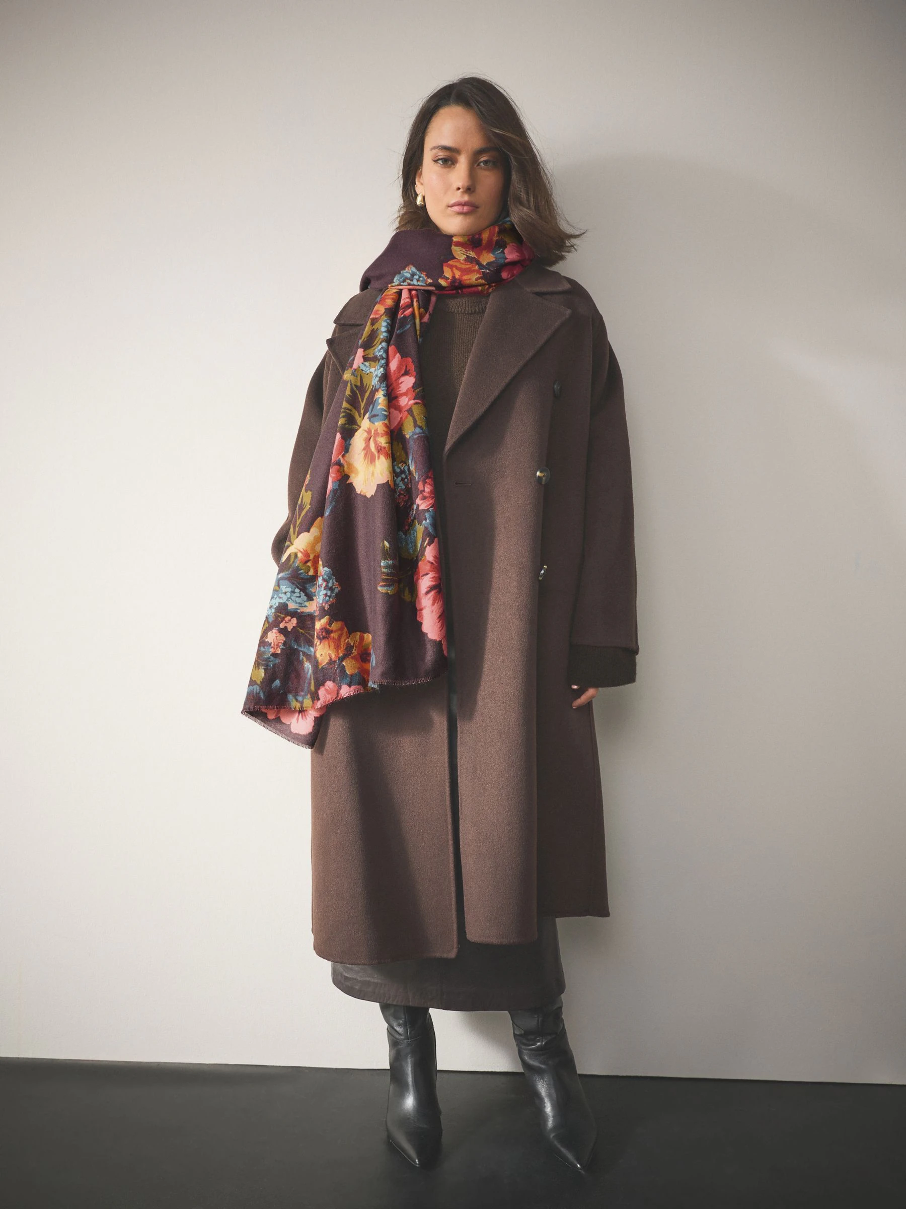 Bruine bloemenprint - Midweight Woven Scarf
