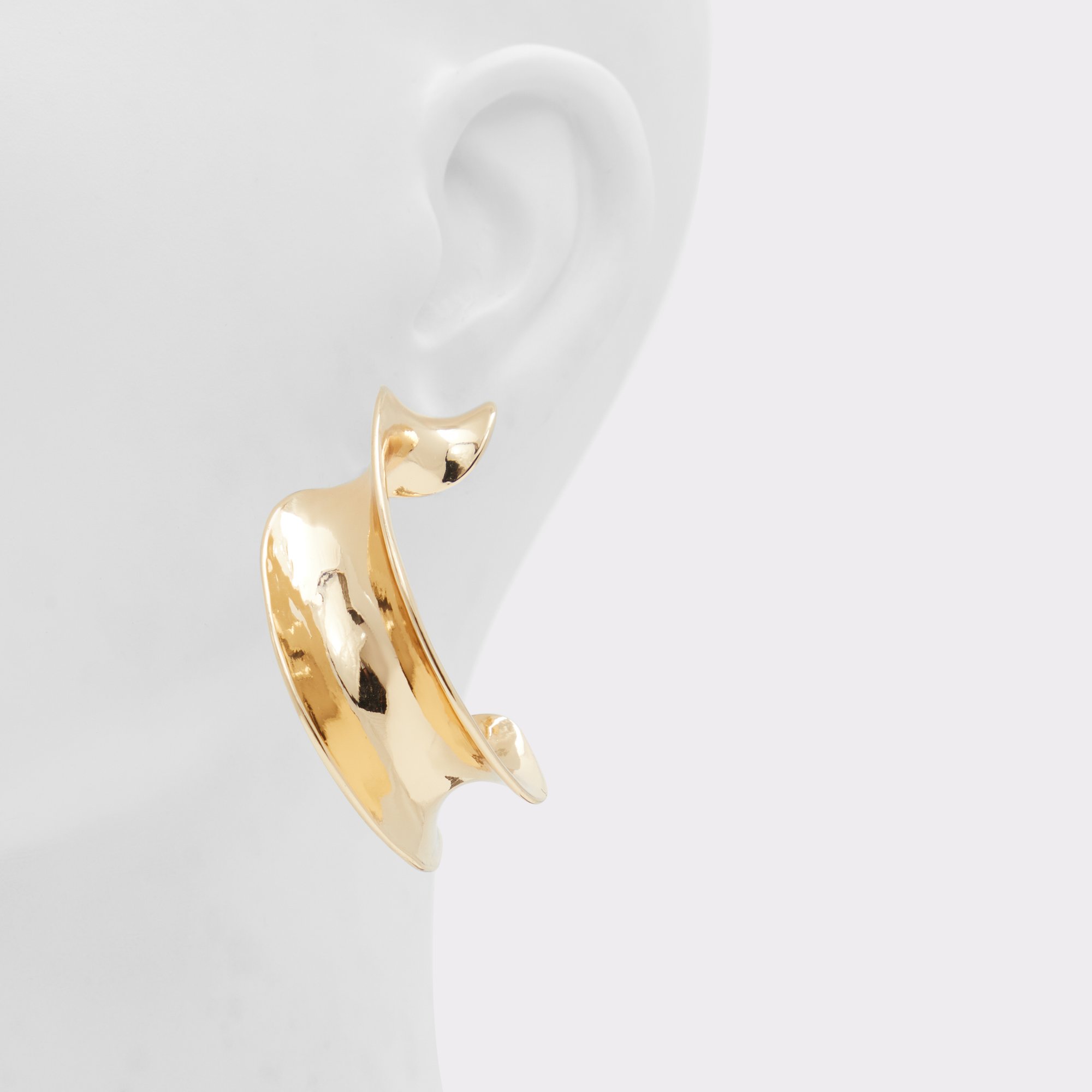 Waya Gold Women Earrings