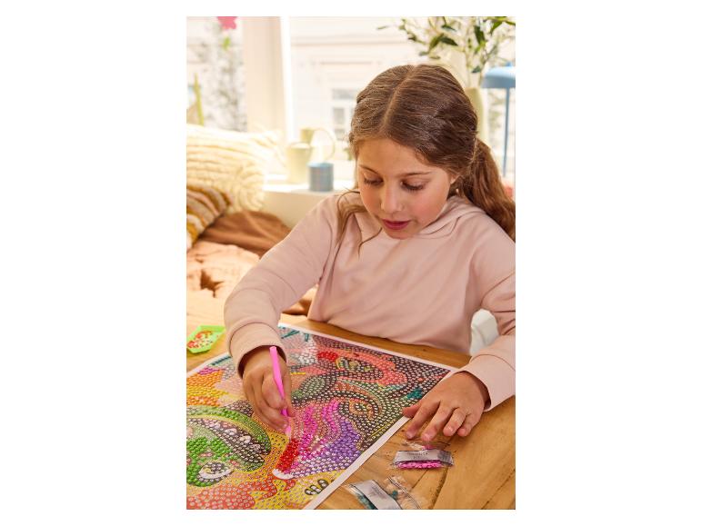 Diamond painting
