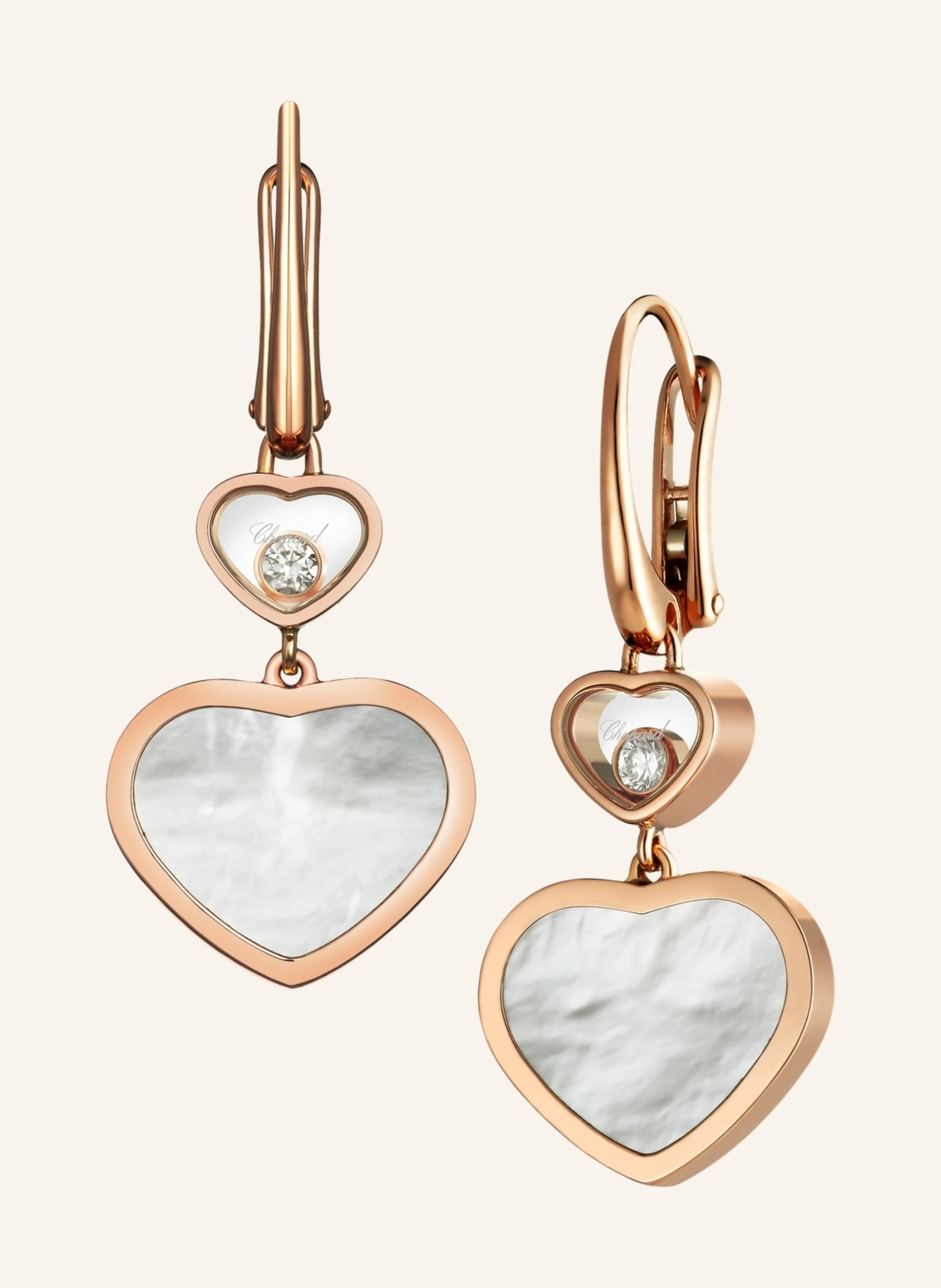 Chopard Ohrring HAPPY HEARTS Ohrringe aus 18 Karat Roségold, Diamanten und Perlmutt