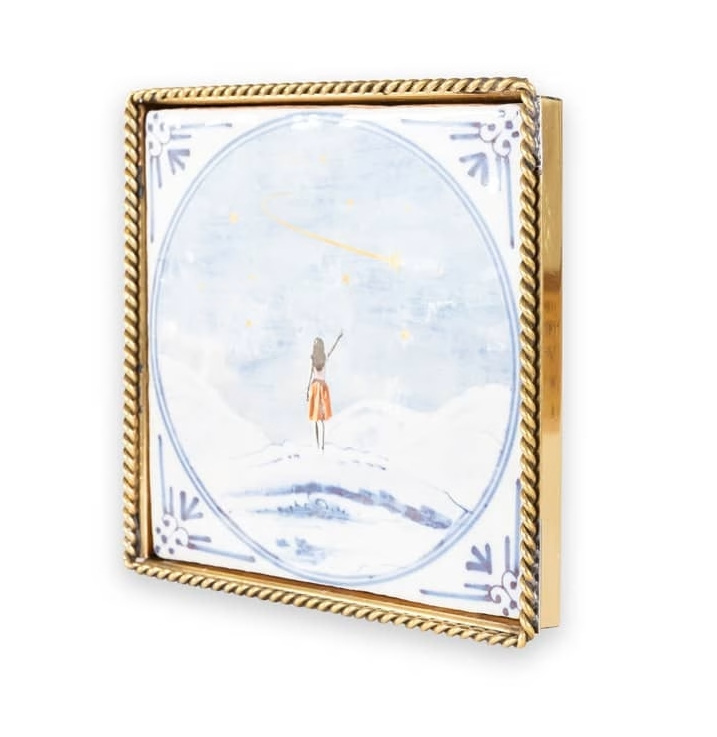 StoryTiles Golden Twisted Frame Medium