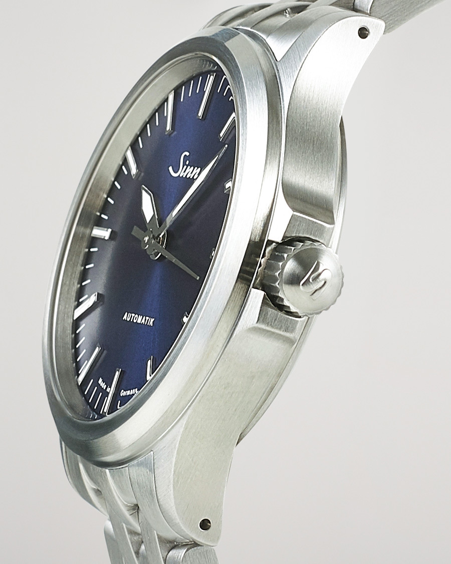 Sinn 556 Stainless Steel Watch 38,5mm Blue