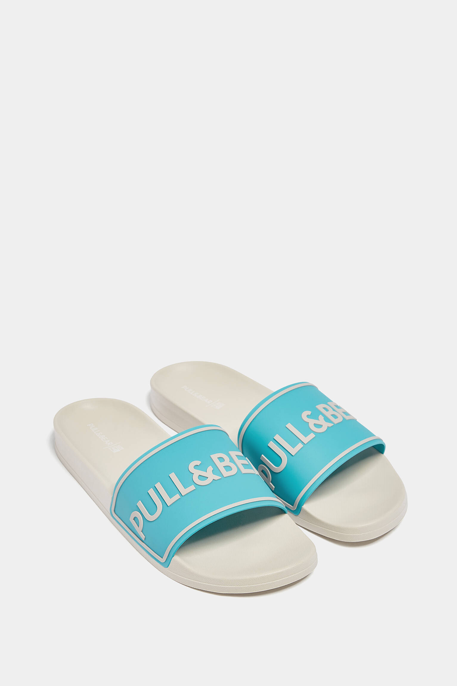 CHINELO DE DEDO BORRACHA - AZUL CLARO