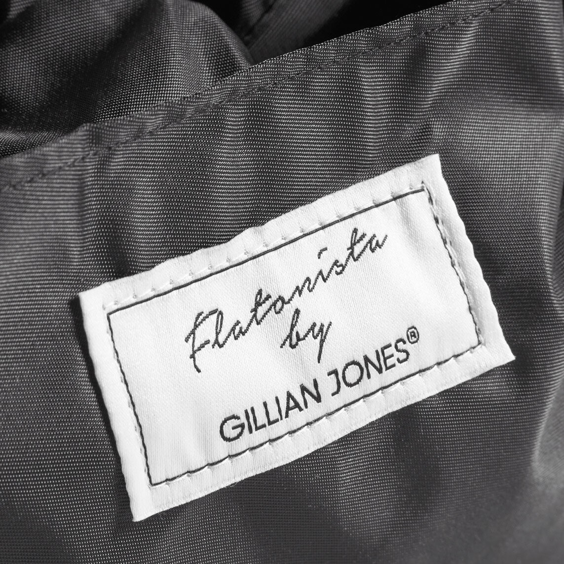 Gillian Jones - Toilettaske - Flatonista - Pull And Pack - Sort