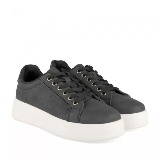 Baskets NOIR MERRY SCOTT