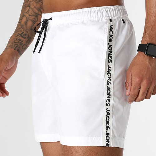 Short De Bain A Bandes Fiji Basic Blanc