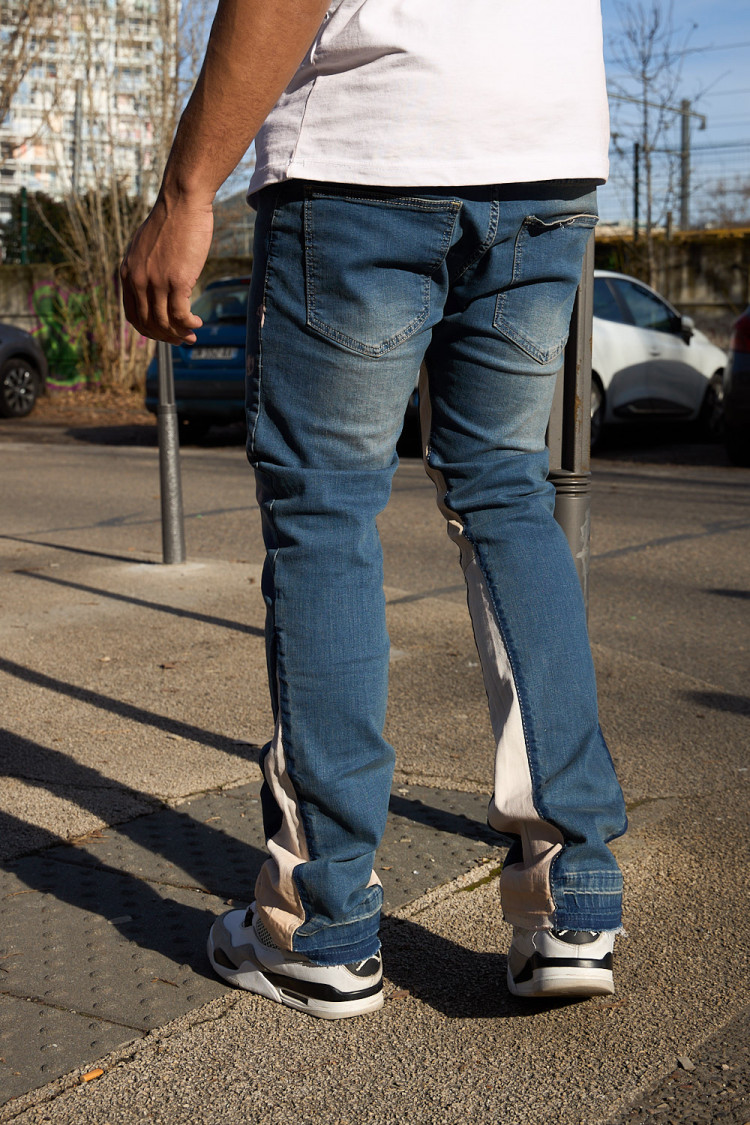 Jean bleu taché