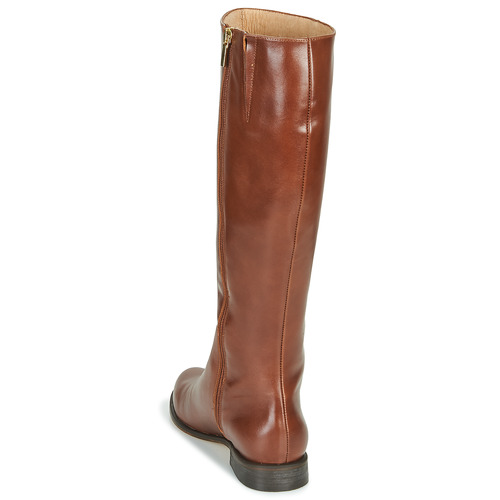 Fericelli - LUCILLA - Camel
