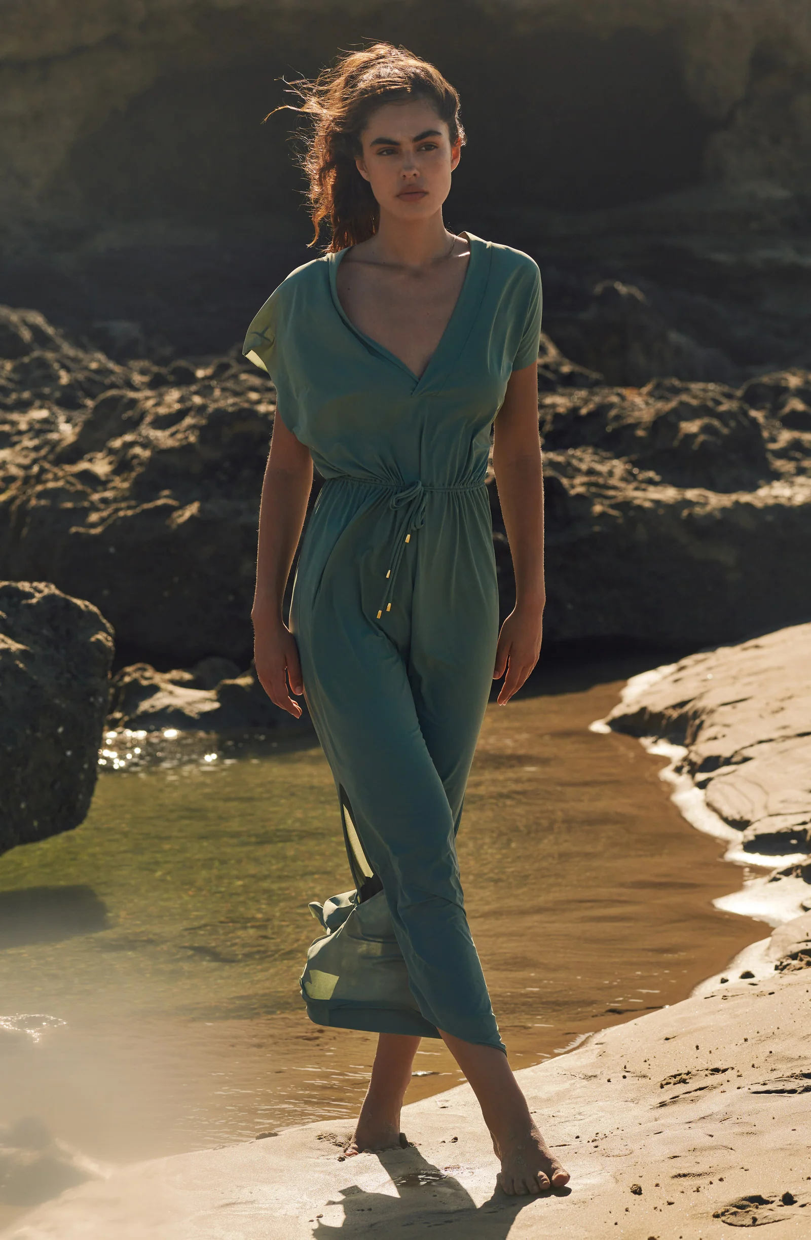 taya Longue robe ample en voile léger amande Amande