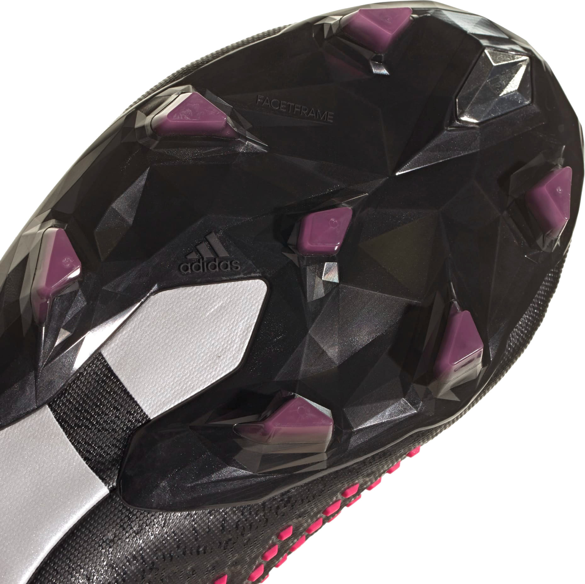 Predator Accuracy.1 Low FG Core Black/Cloud White/Team Shock Pink 2