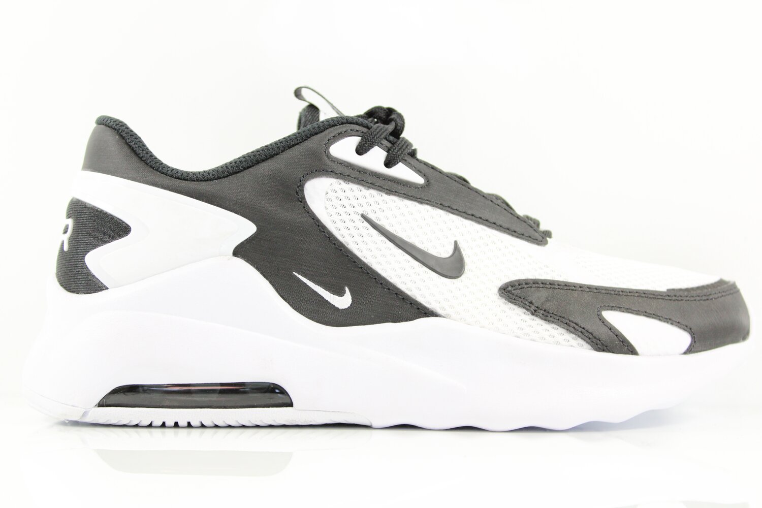 Nike Air Max Bolt (2)