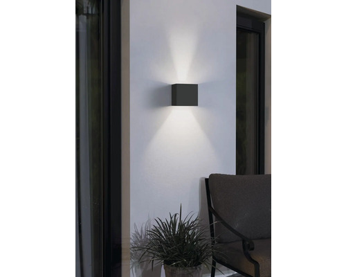 LED-wandlamp, kunststof, vervangbare LED, 4,5 W, neutraal wit, 1-lichts, zwart
