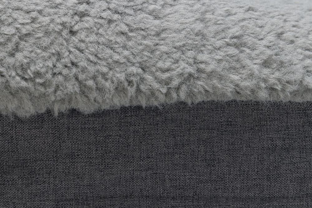 Beeztees Yura- Kussen - grijs - 15x70x100 cm - L