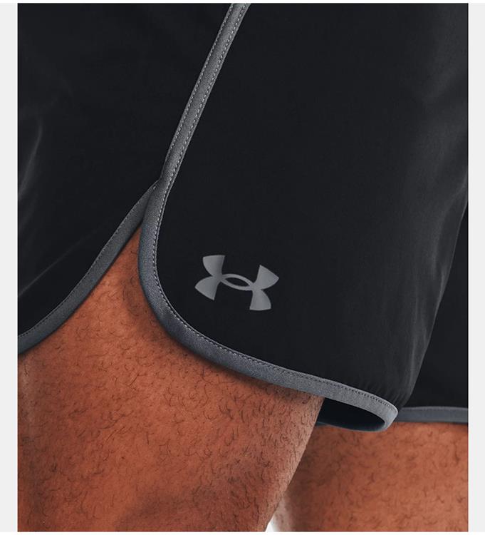 Under Armour Men UA HIIT Woven 6in Shorts