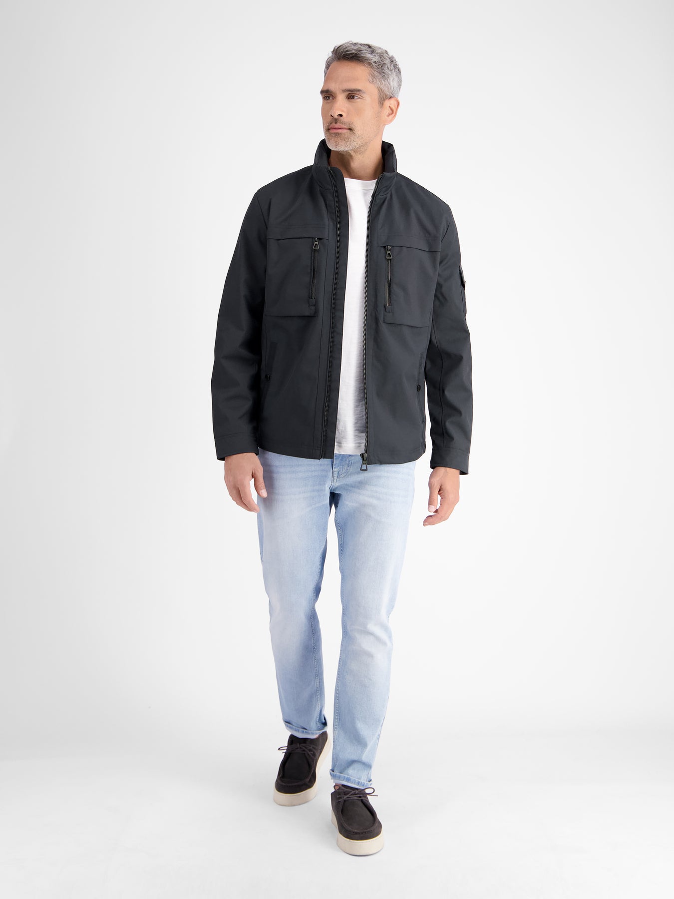 Outdoor-Funktionsjacke in Tech-Shellfabric, atmungsaktiv, wasser- und windabweisend