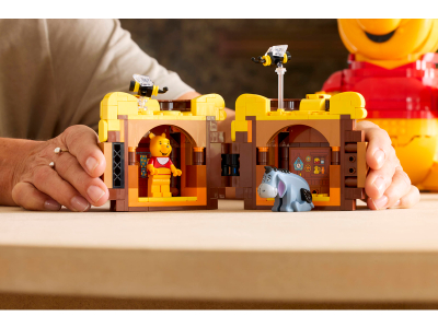 LEGO Winnie de Poeh (43300)