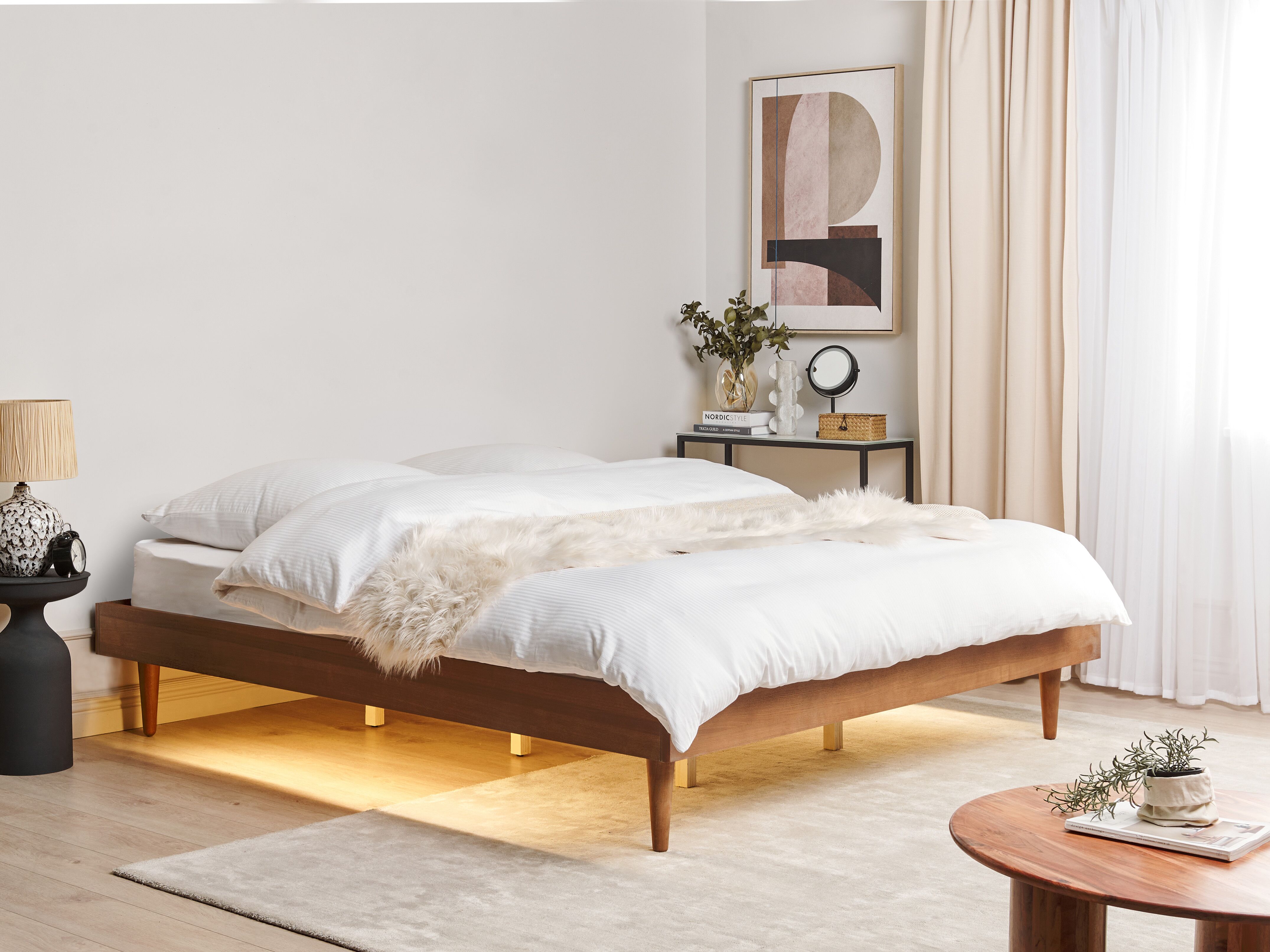 Bed met LED-verlichting TOUCY 180 x 200 cm Bruin essenhout