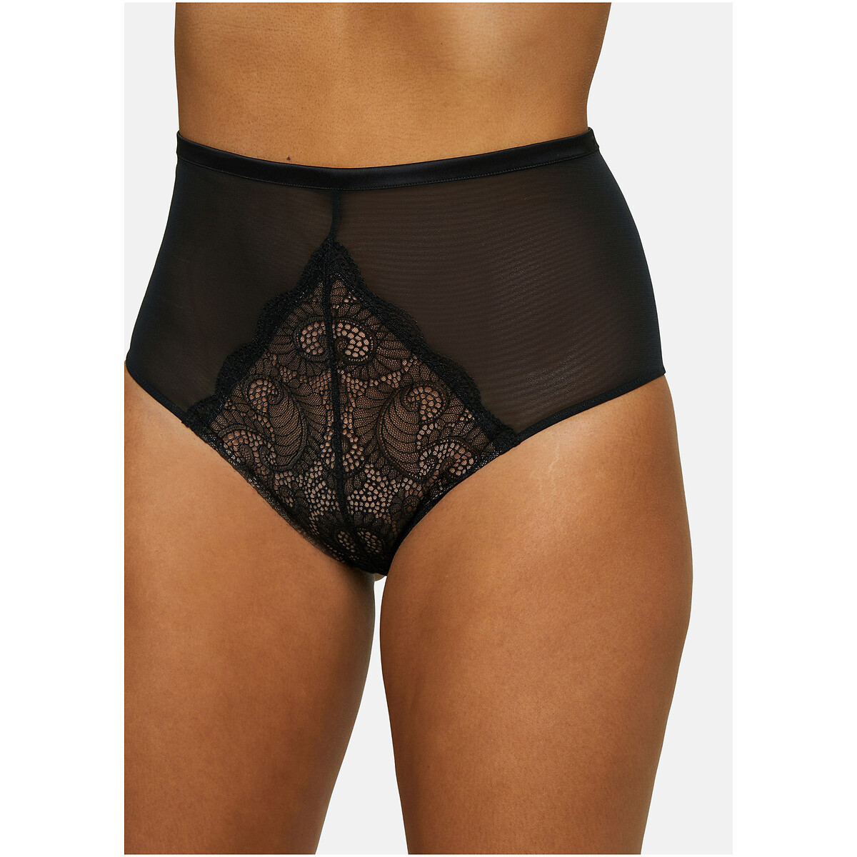 SANS COMPLEXE<br>Sandália de renda Serena