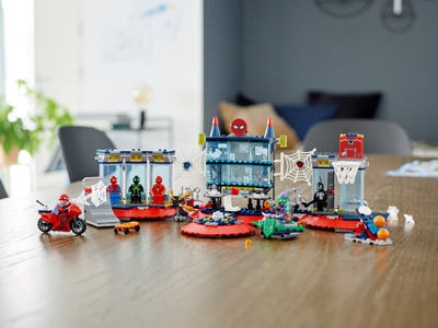 LEGO Aanval op de Spider schuilplaats (76175)
