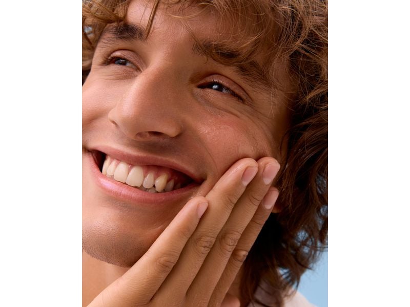 NIVEA MEN Waschgel Sensitive Mild 100 ml Waschgel reinigt effektiv, aber sanft Haut und Bart