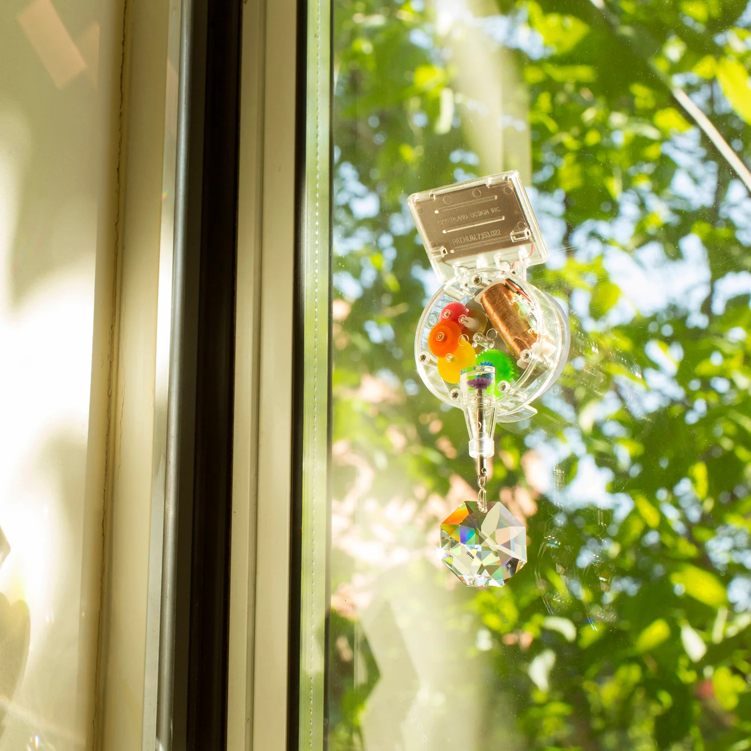 Solar Powered RainbowMaker®