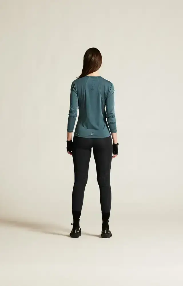 Craft ADV Essence 2 Hardloopshirt Lange Mouwen Blauw Dames