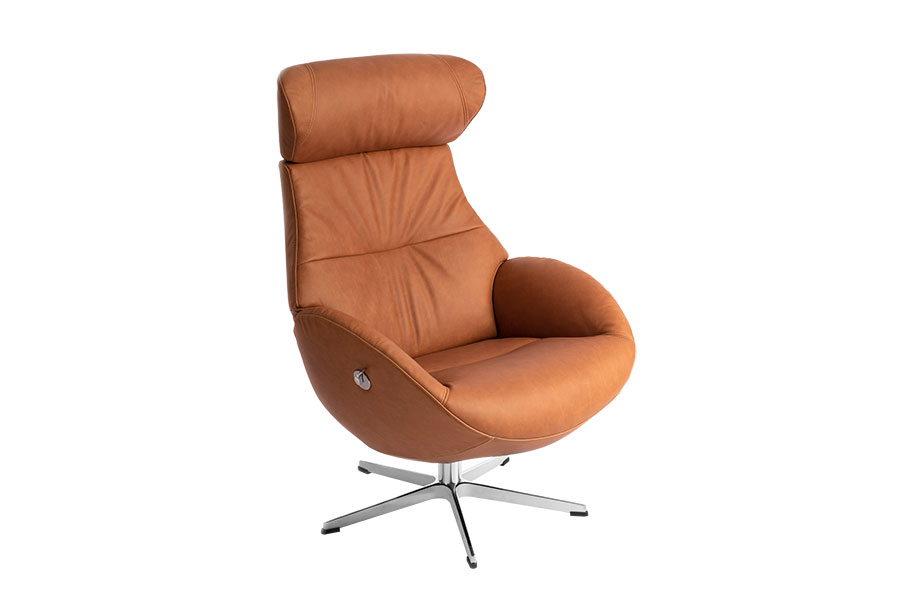 Globe lenestol Tekstil Jesolo 64 cognac og aluminium understell med svingretur.