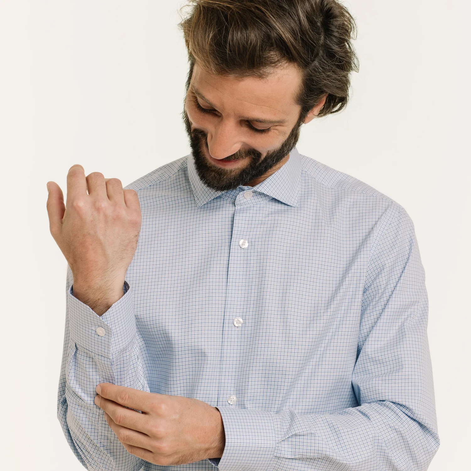Fitted shirt in double twisted twill with blue checks