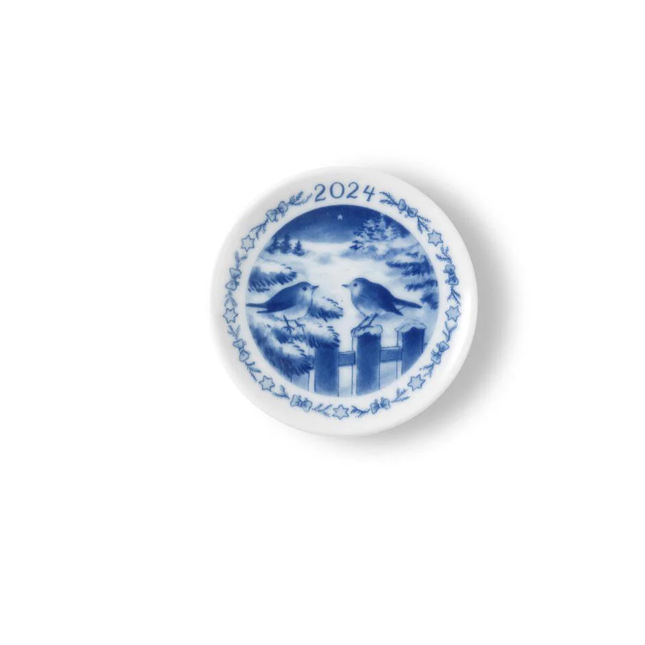 Royal Copenhagen  Juleplakette 2024 -  Fugle i sneen