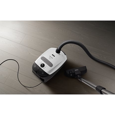 Miele classic C1 Flex PowerLine 800 W - LotusHvid