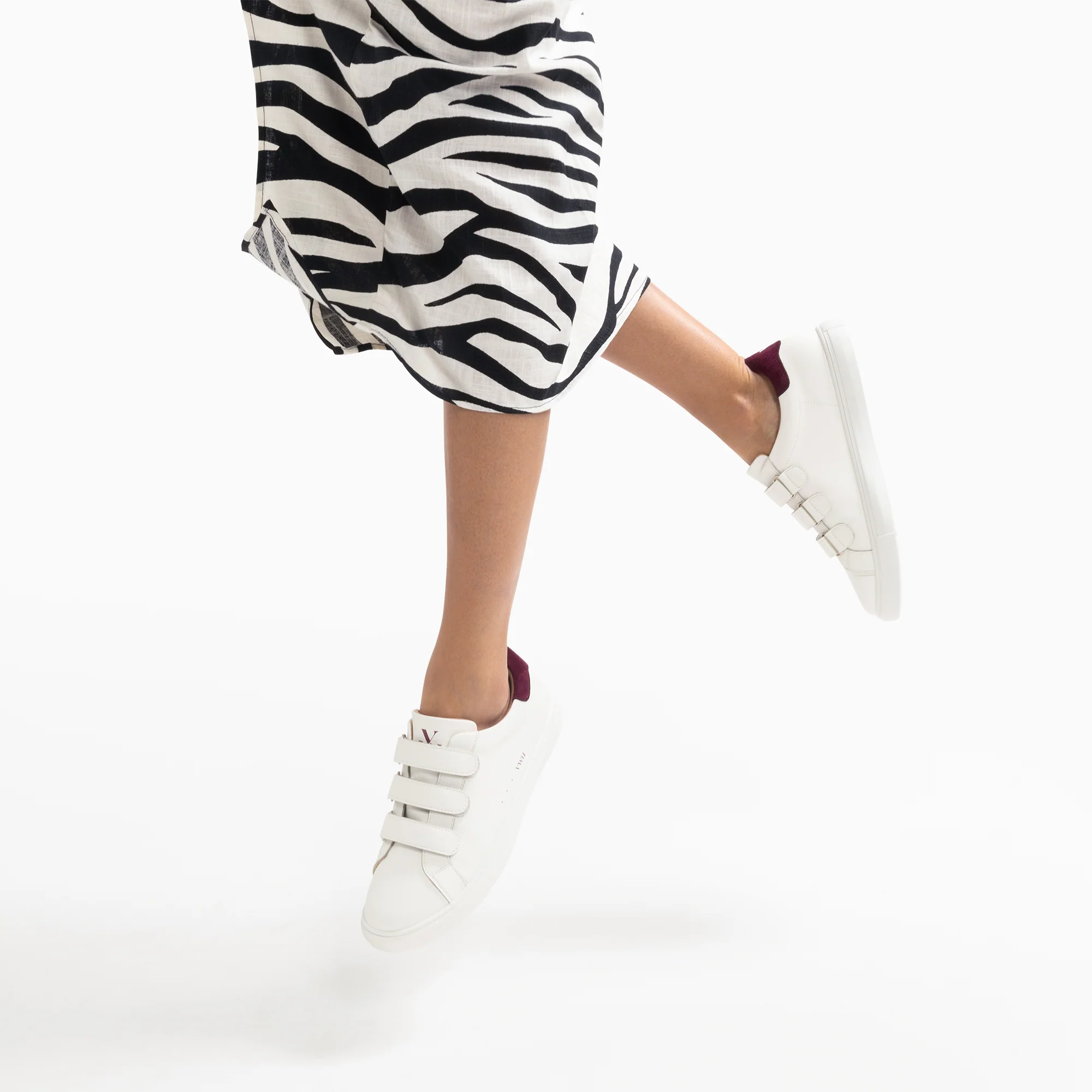 Sneakers-Baskets Nour blanc et prune à scratchs