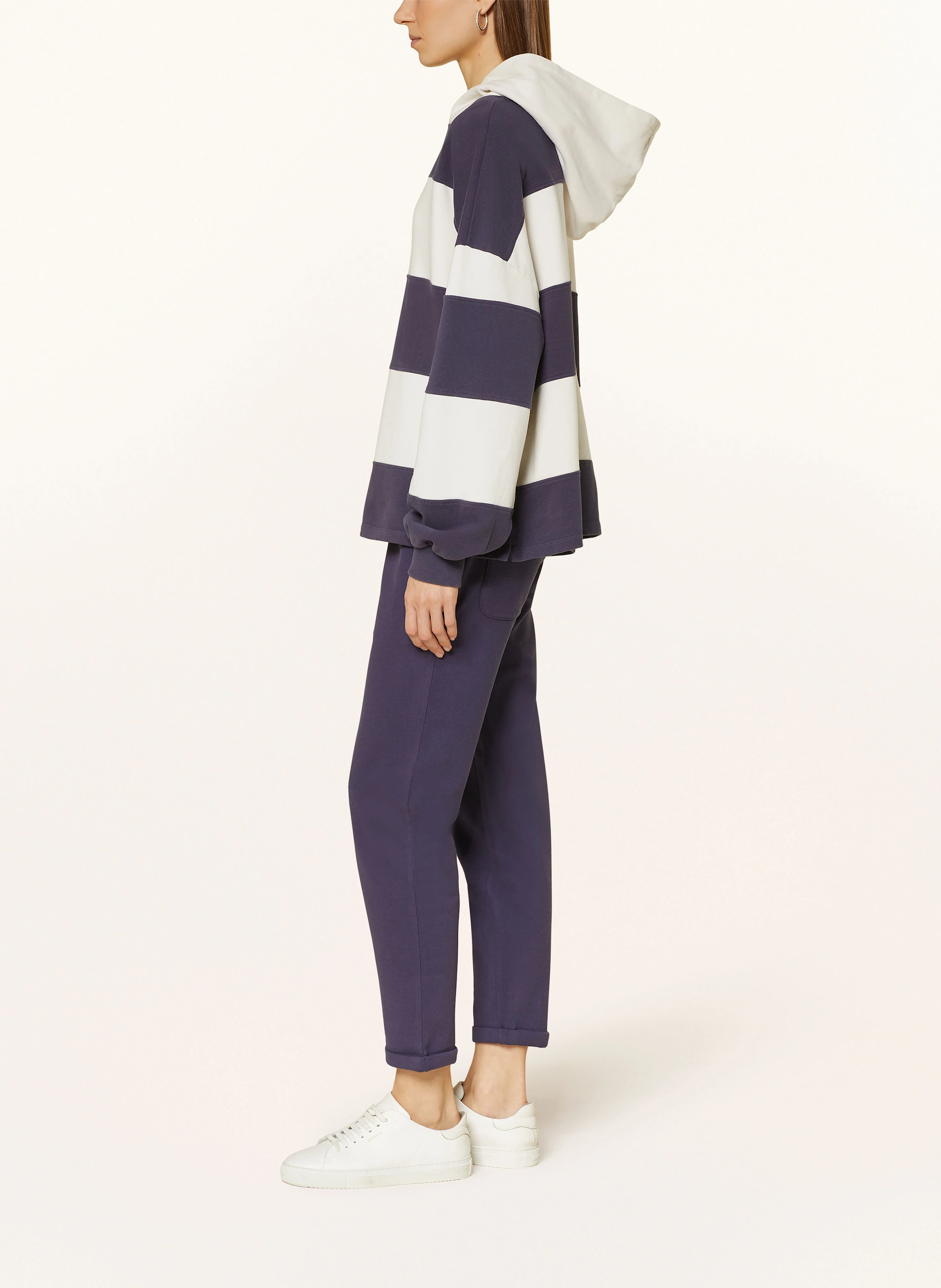 Juvia Hoodie CAREN