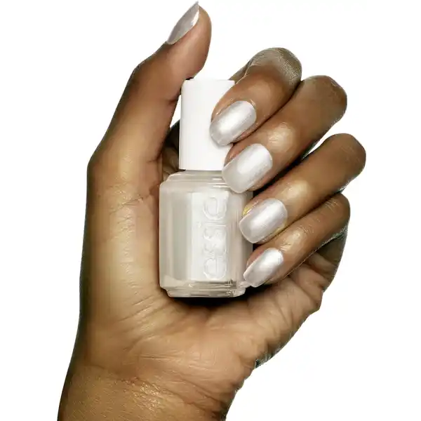 Nagellack Nr. 4 pearly white