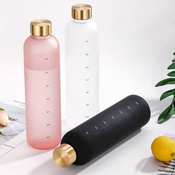 Minimalistisk motiverende vannflaske med tidsmarkør 1000ml svart