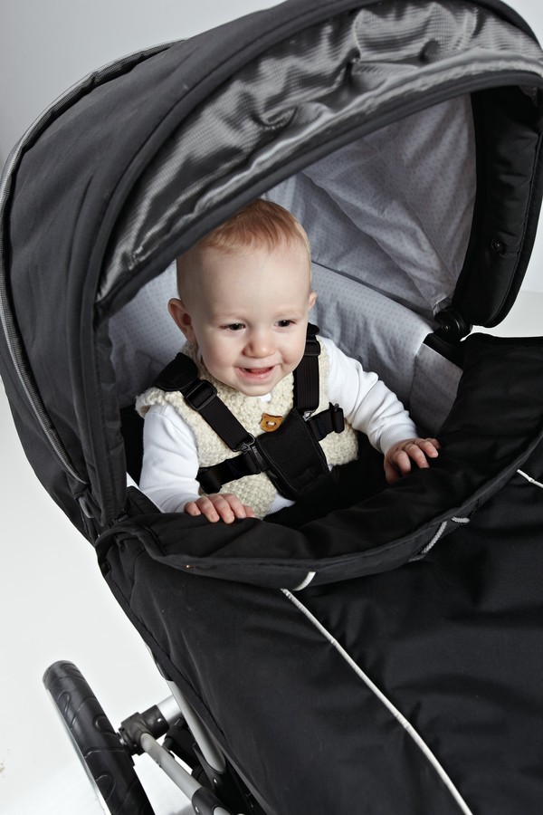 BabyDan - Barnevognssele Lux - Sort (3020-11)