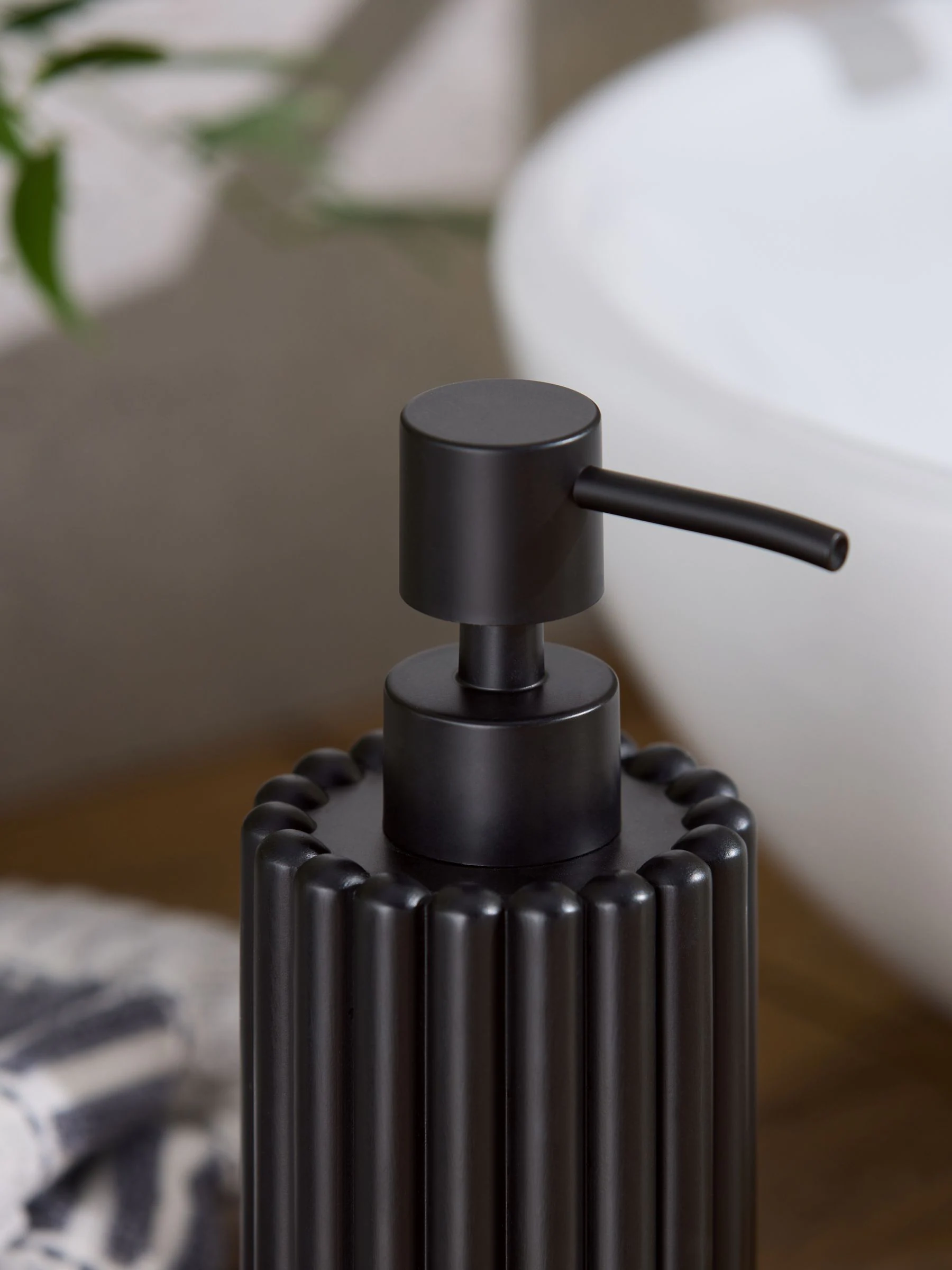 Geribbelde zeepdispenser