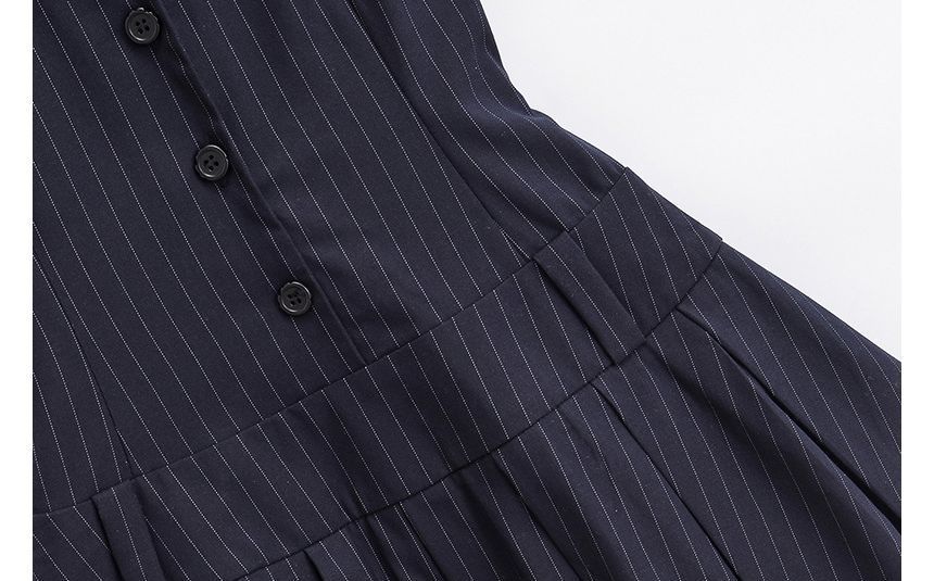 Faiar - Halter-hals geknoopt detail open rug geplooide mini A-lijn jurk