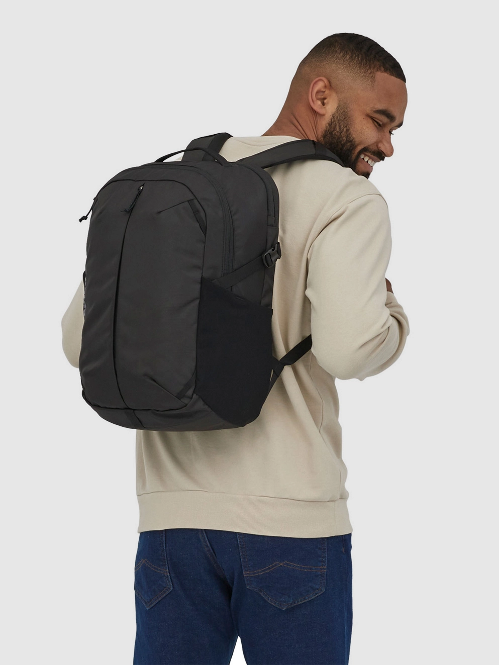 Patagonia Refugio Day 26L Backpack black