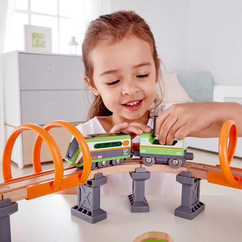 Hape - Solar Power Circuit - Houten Treinbaan - Duurzaam Speelgoed