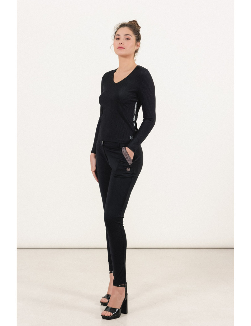 HBT BASICS ESSENTIELS | CHRISTINA PANTALON CHINO NOIR ROSE