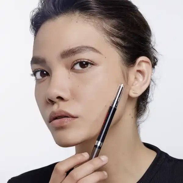 Infaillible 24H Brow Filling Triangular Pencil 5.23 Auburn
