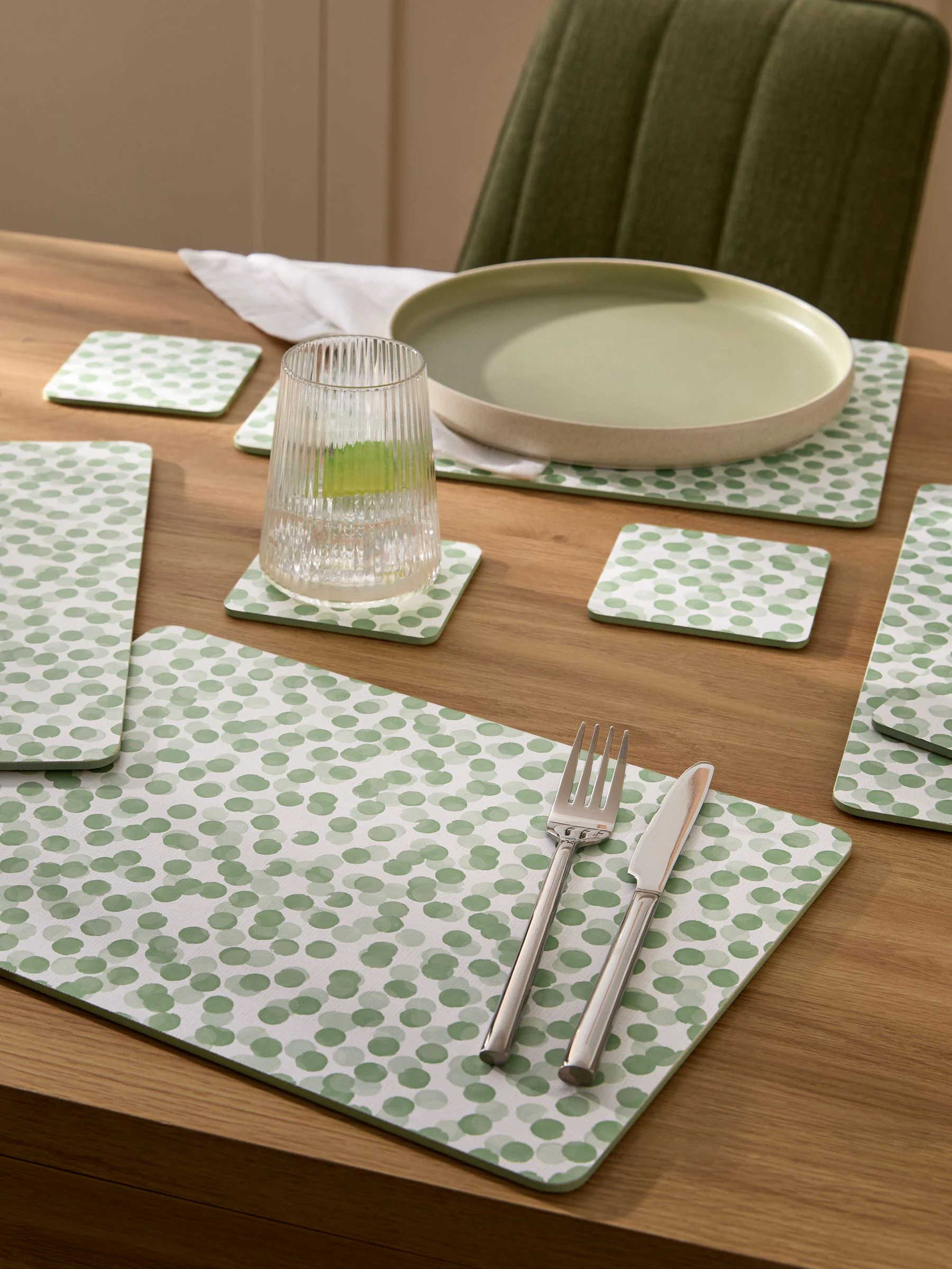 Set of 4 Spot Cork Back Placemats and Coasters
