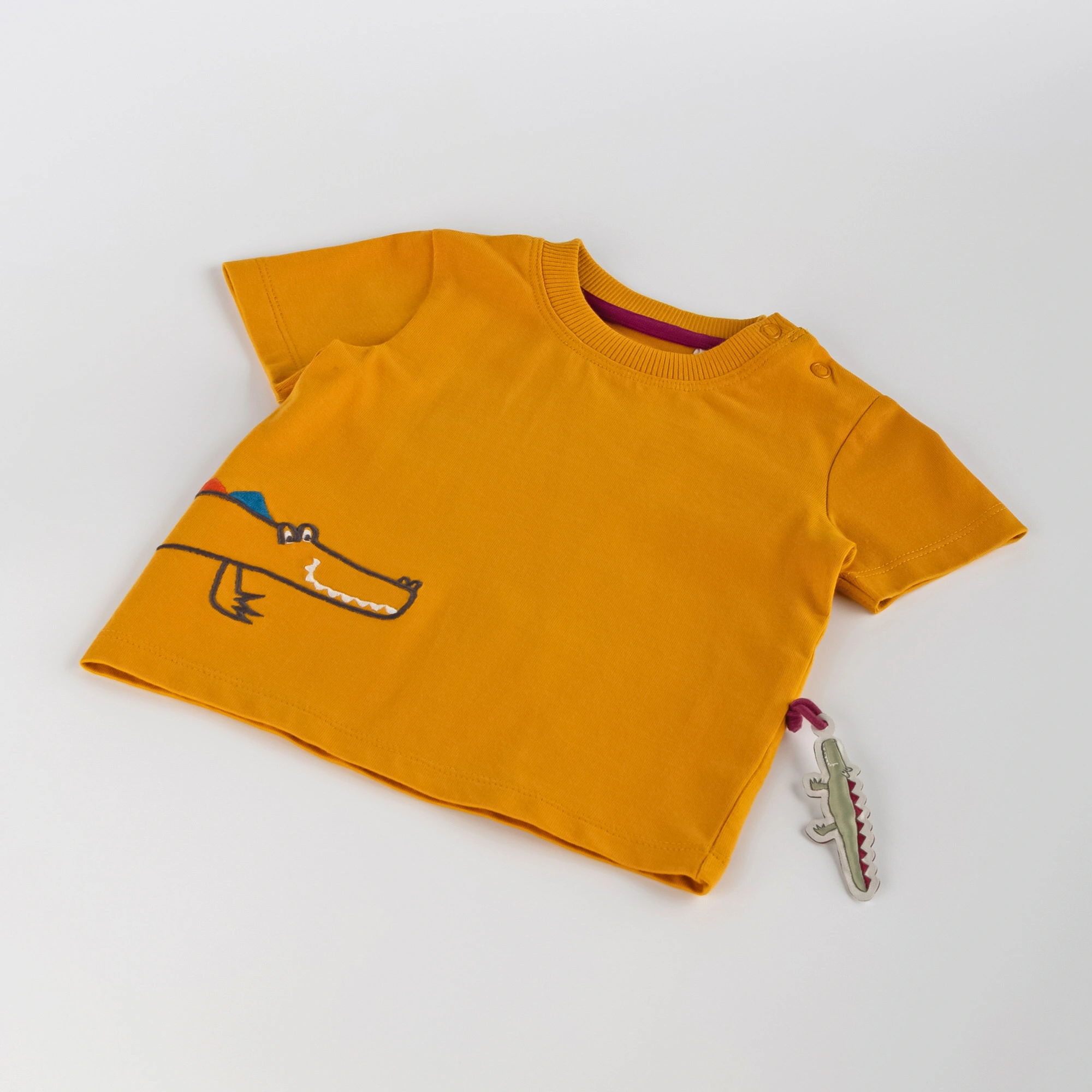 T-Shirt B - WILD CROCODILE in gelb