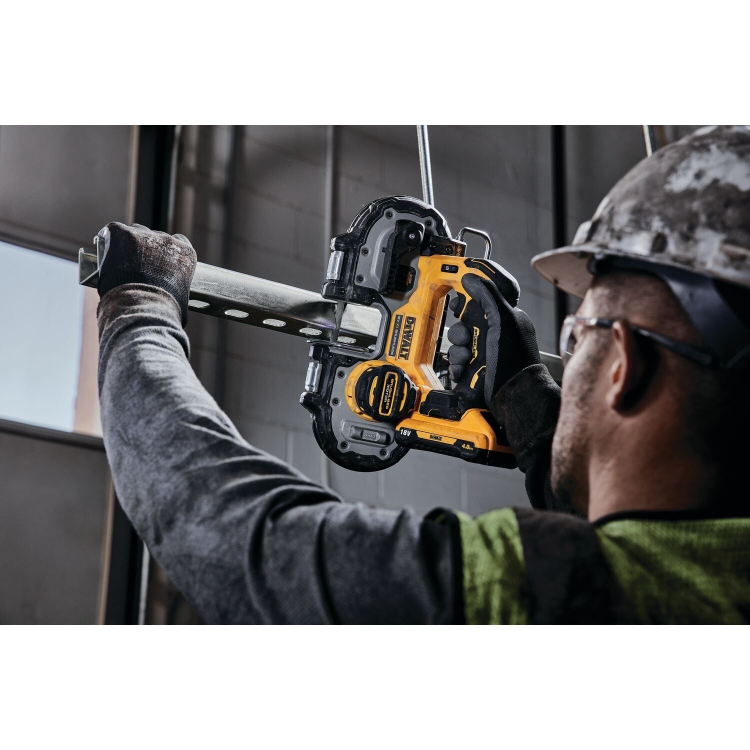 DeWALT DCS377NT Accu compacte lintzaag 18V XR Basic Body in TSTAK