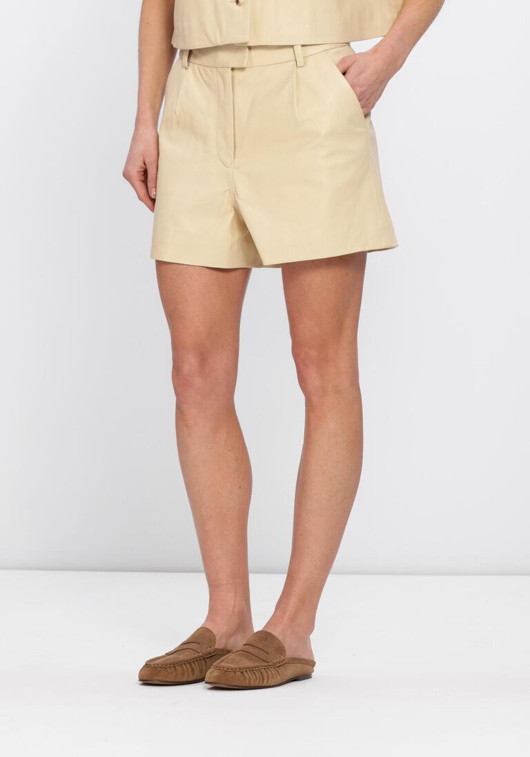 ecru studio ar korte broek sofie sheep soft waxed