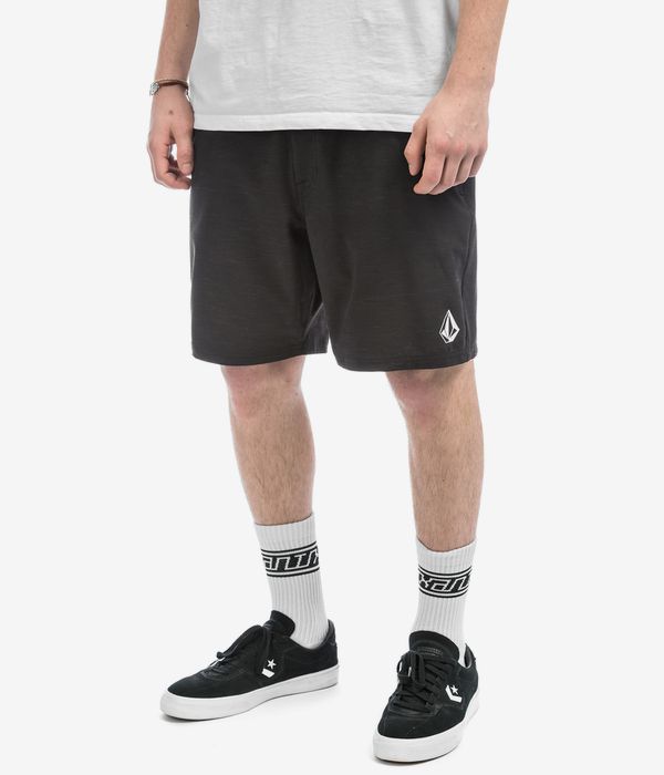 Volcom Understoned Hybrid 18 Boardshorts (black)